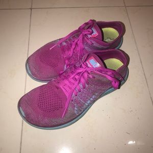 Nike flyknit 4.0 running workout women’s shoe 9